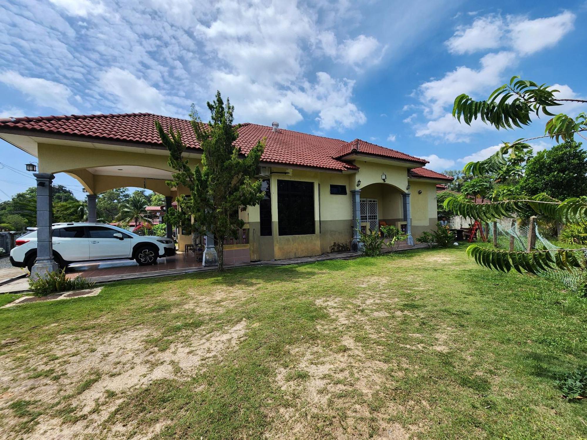 Mumnkidzzz Homestay At Kerteh Kampong Pengkalan Pangan Luaran gambar
